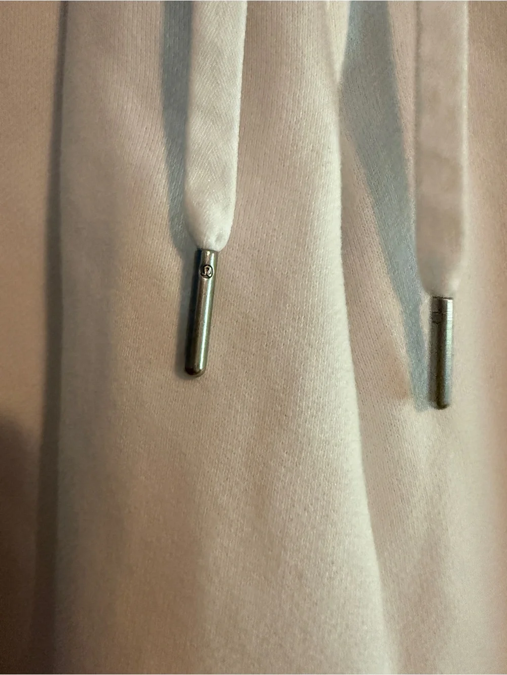 Lululemon Scuba High-Rise Cropped Jogger White Size 4
